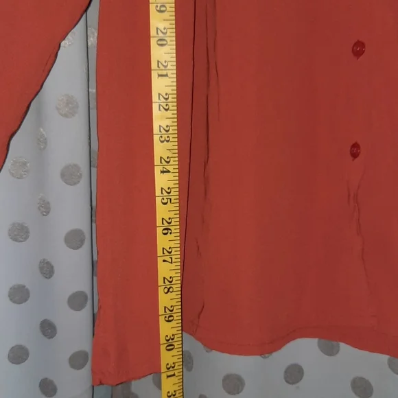 Susan Graver Button Down 2x - Picture 4 of 9